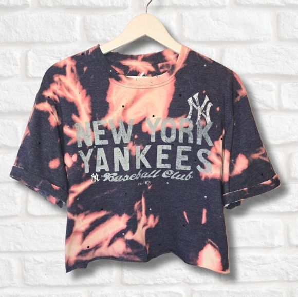 Tops - New York Yankees Crop Top